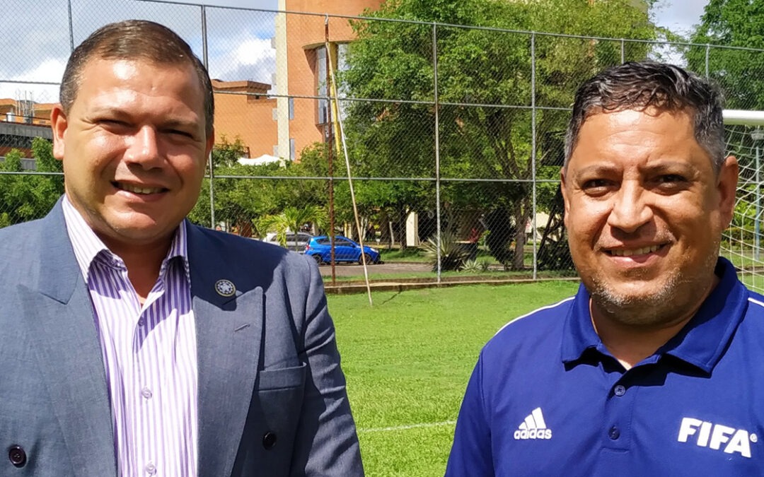 UCAB ofrece programa de capacitación para entrenadores de fútbol