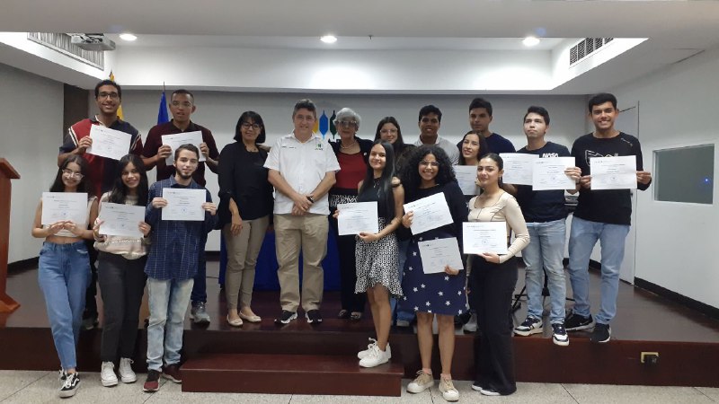 Formación, intercambio y reconocimiento para celebrar 25 años de Administración y Contaduría en la UCAB Guayana