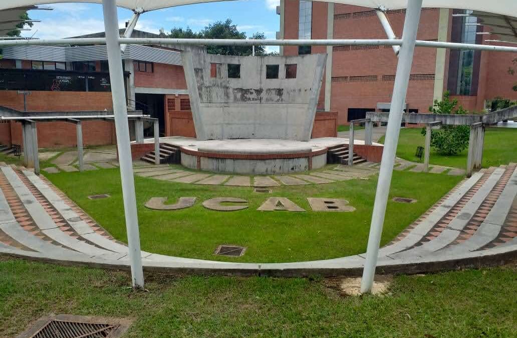 UCAB invita a participar en diplomado en Administración de Empresas con certificación internacional