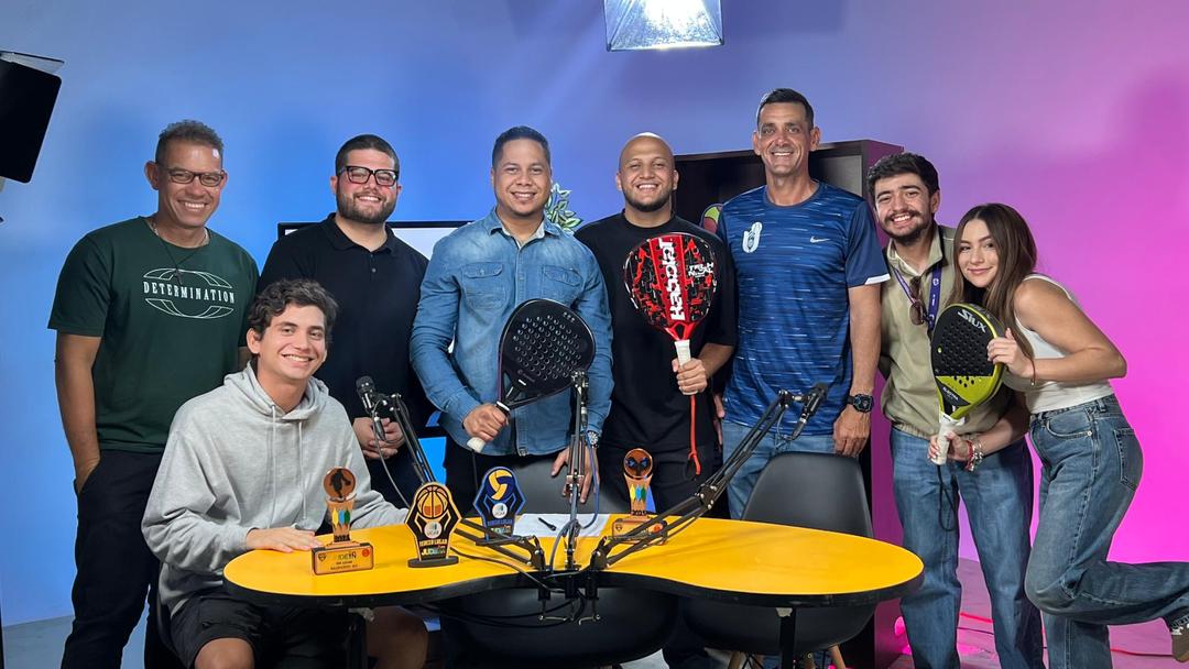 Deporteo: Un podcast deportivo de fanáticos para fanáticos