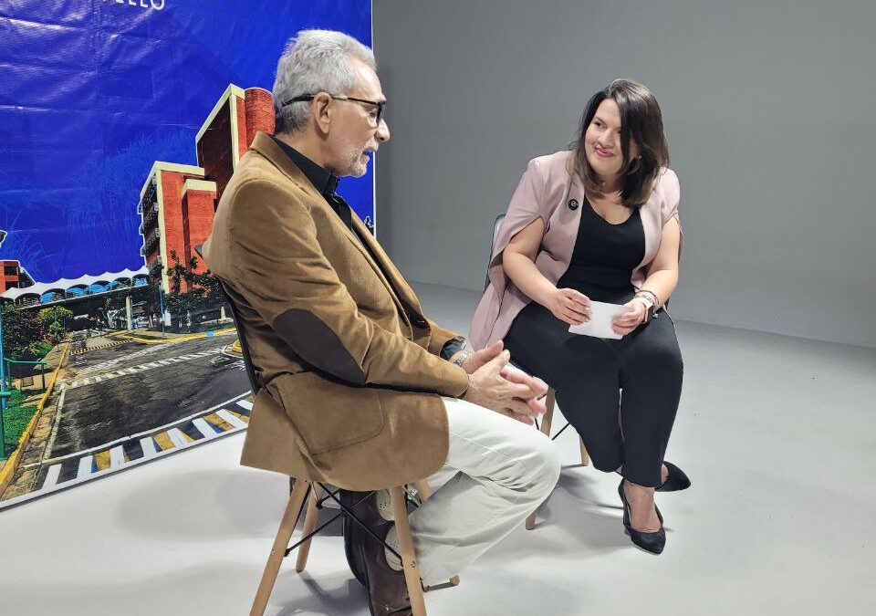 UCAB Guayana estrena podcast «En Modo Padres» para fortalecer el vínculo entre familia y escuela