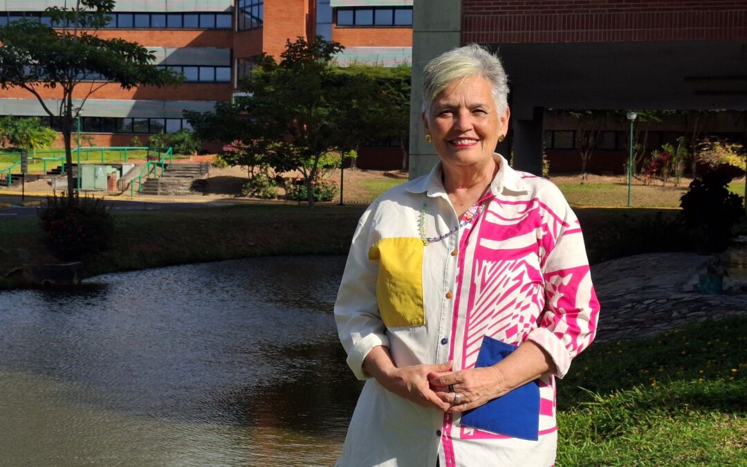 María Teresa Sánchez: Mujer protagonista 2026 por su trayectoria docente y de servicio social
