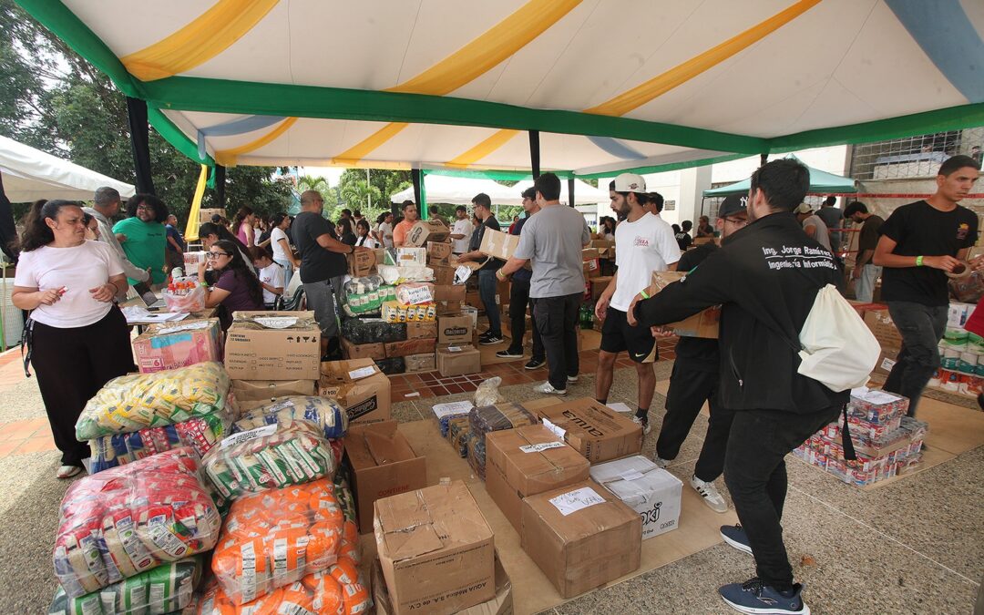 Más de 50 toneladas de insumos ha recolectado la UCAB para afectados por sismos