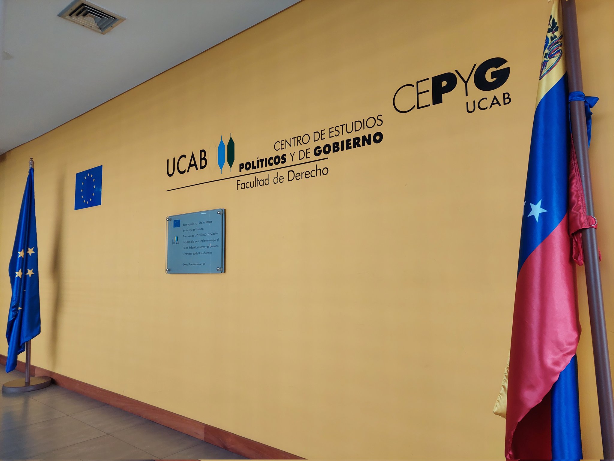 Centro de Estudios Políticos y de Gobierno (CEPYG)