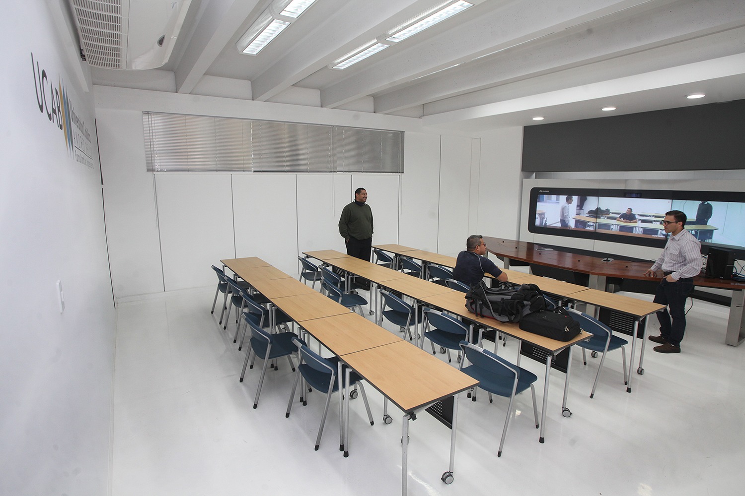33. Salón Huawei