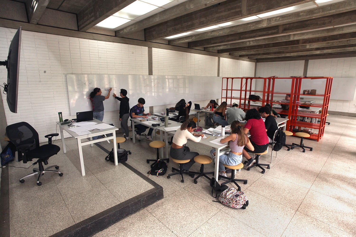 49. Aulas de Arquitectura A1-21 / A1-22 / A1-23 / A1-24 / A1-41 / A1-42