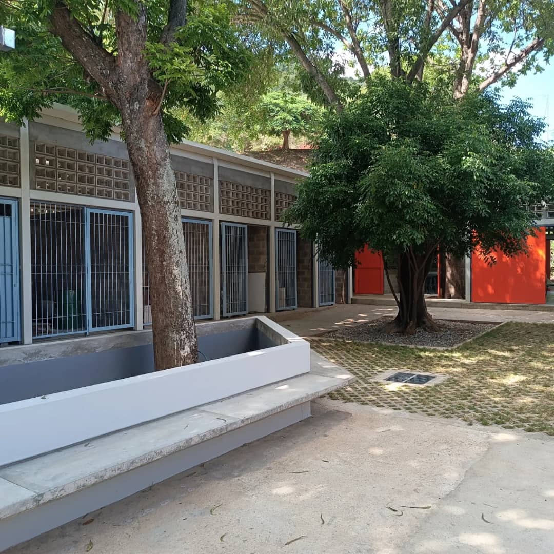 85. Obras Civiles Aula Abierta UCAB Recicla