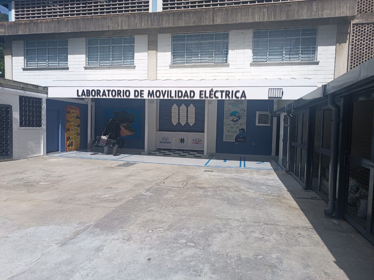 96. Laboratorio de Movilidad Eléctrica