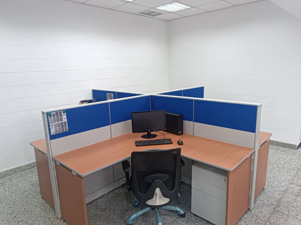 111. Oficinas para Escuela de Arquitectura