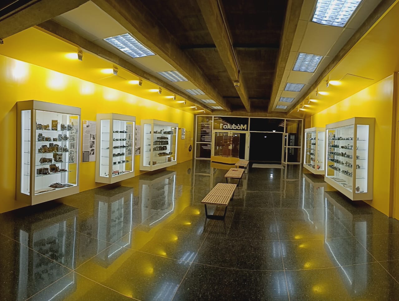 114. Museo de Cámaras Casa Hellmund