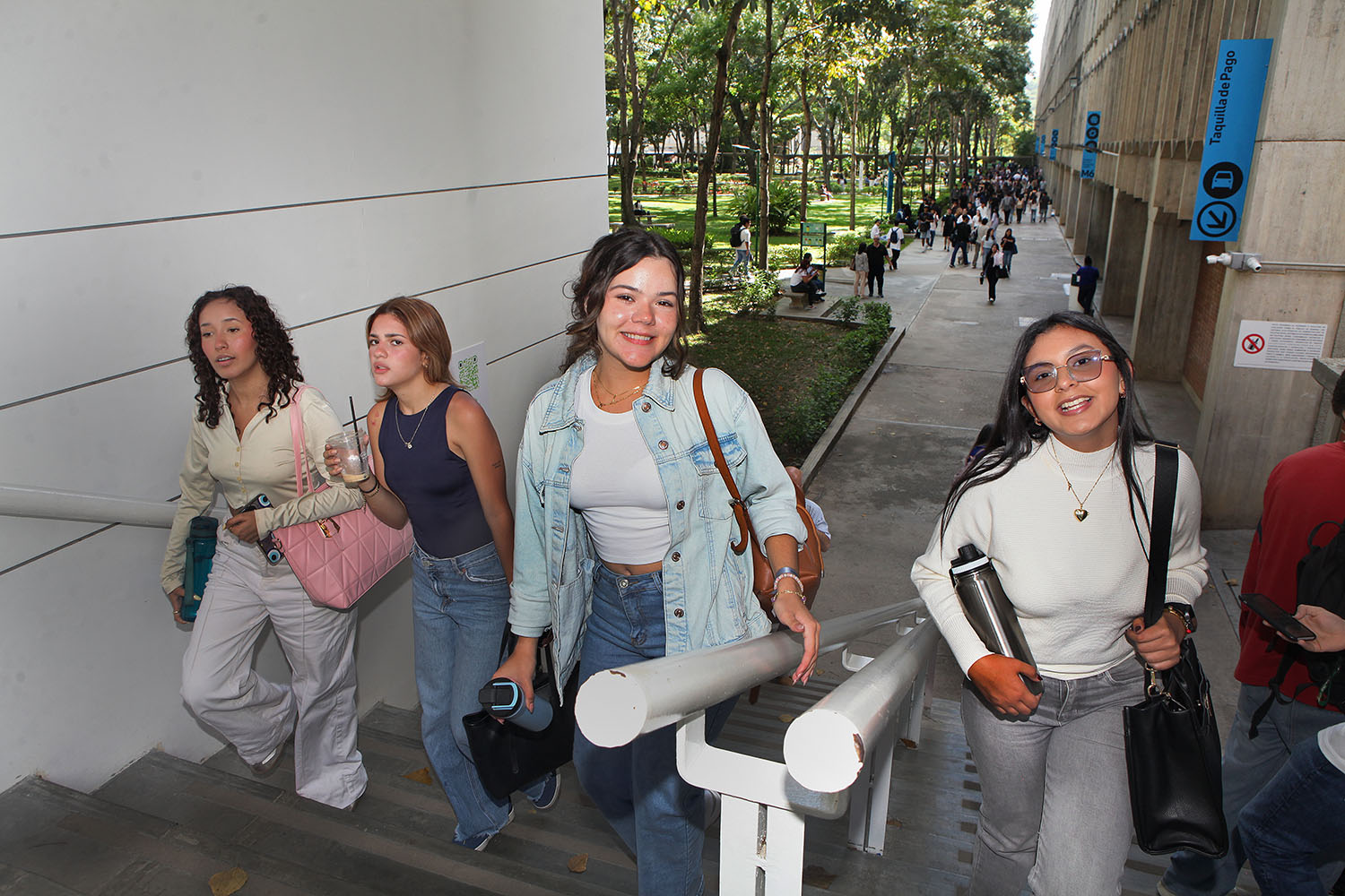 Profesores de Postgrado de la Universidad Católica Andrés Bello